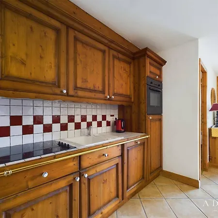3* De 2 Avec Balcon En Plein Centre, Proche Pistes Et Commerces Apartment *