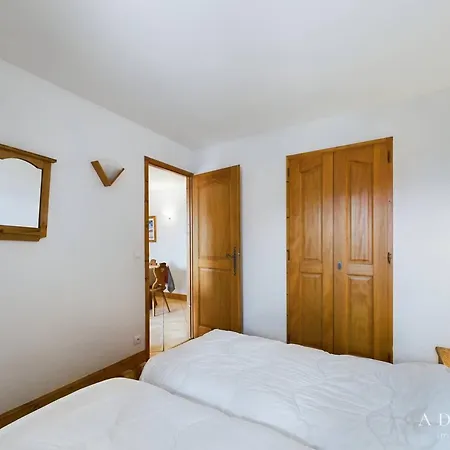 3* De 2 Avec Balcon En Plein Centre, Proche Pistes Et Commerces Apartment