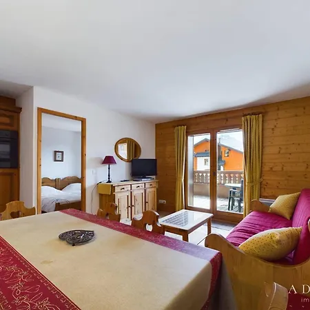 3* De 2 Avec Balcon En Plein Centre, Proche Pistes Et Commerces *